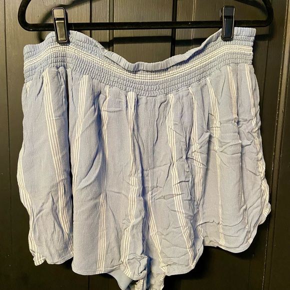 Women's Light Blue Shorts - Picture 4 of 8